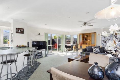 Photo of property in 38 Haven Grove, Papamoa Beach, Papamoa, 3118