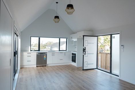 Photo of property in 38 White Heron Drive, Massey, Auckland, 0614