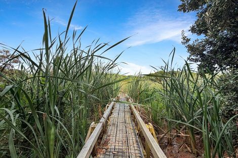 Photo of property in 111 Karaka Street, Castlecliff, Whanganui, 4501