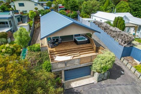 Photo of property in 44 Oxley Crescent, Broad Bay, Dunedin, 9014