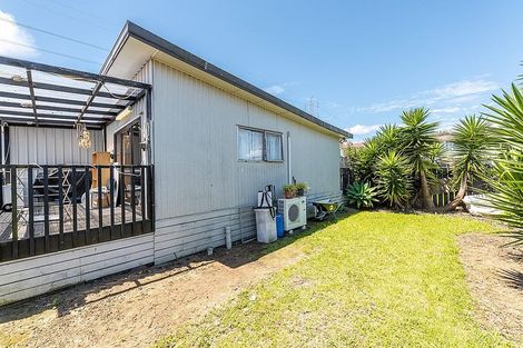 Photo of property in 32a Waipapa Crescent, Otara, Auckland, 2023