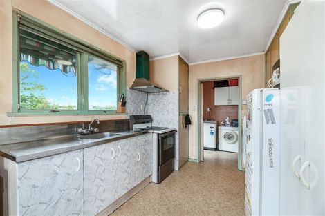 Photo of property in 87b Edmonton Road, Henderson, Auckland, 0612