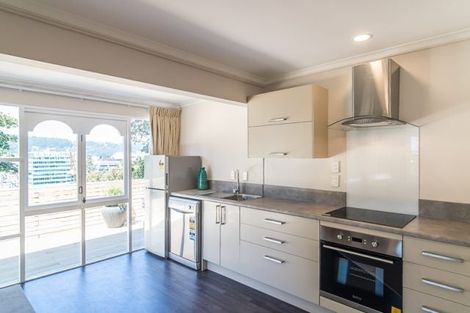 Photo of property in 1/219 The Terrace, Wellington Central, Wellington, 6011