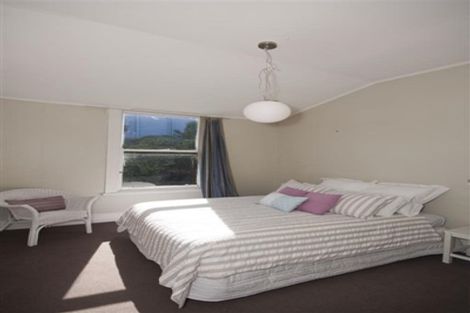 Photo of property in 17 Elizabeth Street, Mount Victoria, Wellington, 6011