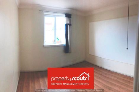 Photo of property in 9 Karaka Street, New Lynn, Auckland, 0600