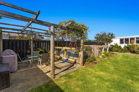Photo of property in 9 Farnworth Crescent, Whakatane, 3120