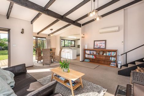 Photo of property in 7 Harewood Road, Oxford, 7430