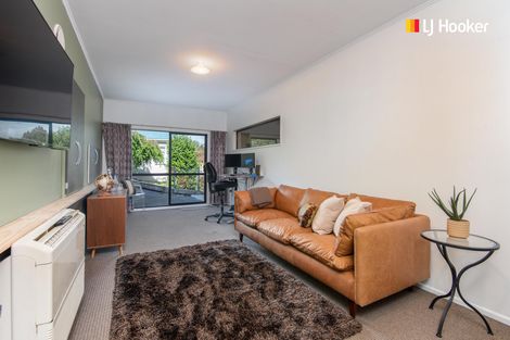 Photo of property in 17 Braeside, Kinmont Park, Mosgiel, 9024