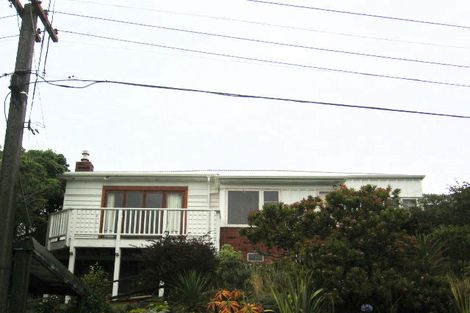 Photo of property in 61 Ranui Crescent, Khandallah, Wellington, 6035