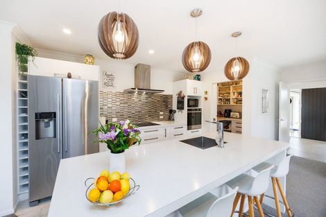 Photo of property in 10 Cherry Place, Maewa, Feilding, 4702