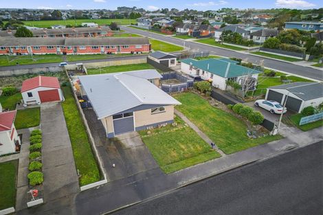 Photo of property in 231 Conyers Street, Strathern, Invercargill, 9812