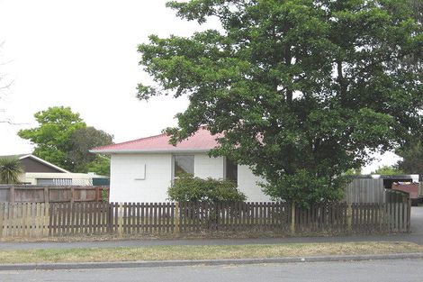 Photo of property in 1/6 Branksome Place, Parklands, Christchurch, 8083