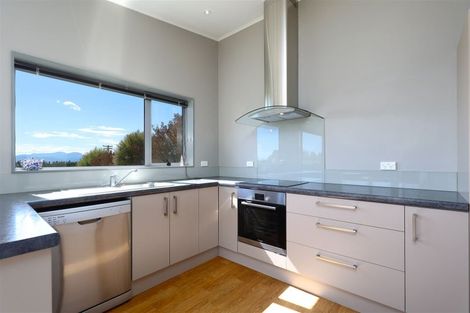 Photo of property in 335 Old Coach Road, Upper Moutere, 7173