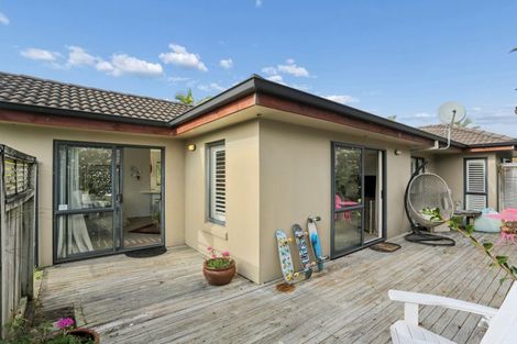 Photo of property in 45 Beachwater Drive, Papamoa Beach, Papamoa, 3118