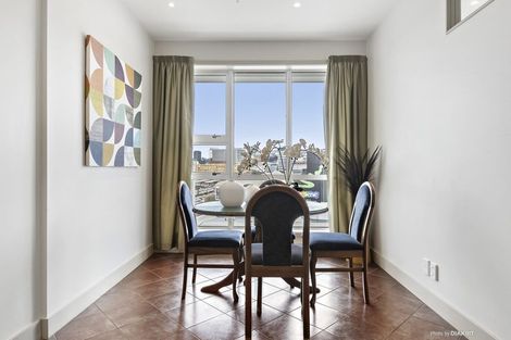 Photo of property in Stadium Garden Flats, 316/107 Thorndon Quay, Pipitea, Wellington, 6011
