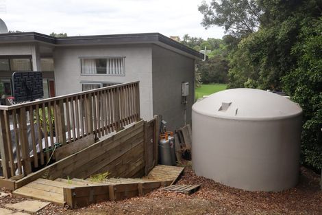 Photo of property in 73 Warman Road, Okura, Auckland, 0792