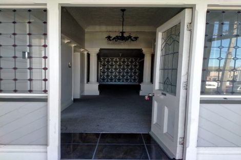 Photo of property in 8 Allandale Road, Saint Clair, Dunedin, 9012