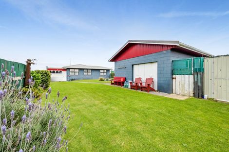 Photo of property in 193 Tasman Street, Opunake, 4616