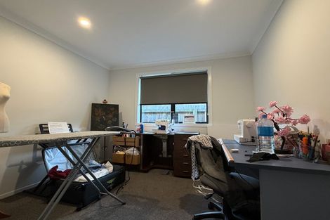 Photo of property in 79 Hinemoa Street, Levin, 5510