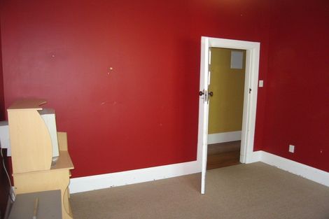 Photo of property in 20 Oxford Street, Hokowhitu, Palmerston North, 4410