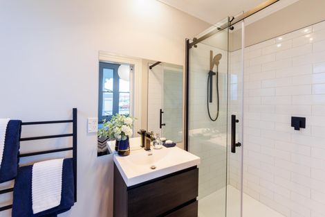 Photo of property in 10 Stewart Street, Marton, 4710