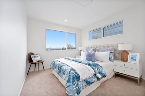 Photo of property in 80d Matipo Road, Te Atatu Peninsula, Auckland, 0610