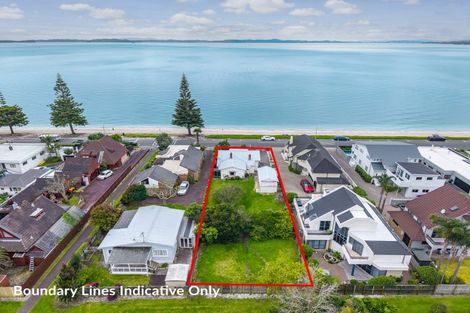 Photo of property in 9 The Esplanade, Eastern Beach, Auckland, 2012