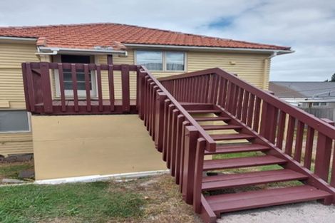 Photo of property in 241 Great North Road, Henderson, Auckland, 0612