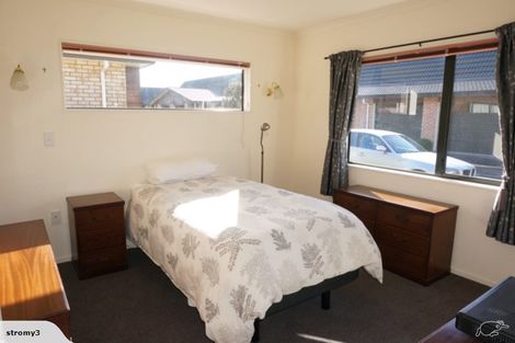 Photo of property in Redwood Village, 39/42 Main Road, Tawa, Wellington, 5028