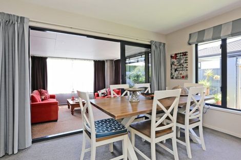 Photo of property in 1033 Reka Street, Akina, Hastings, 4122