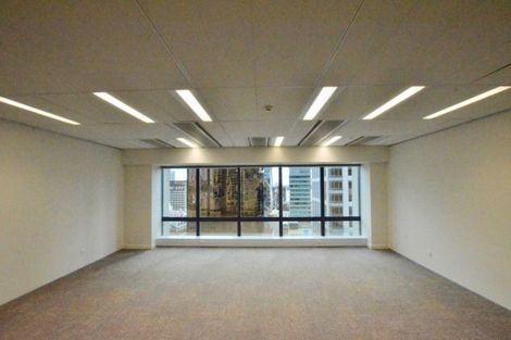 Photo of property in 41 Shortland Street, Wainoni, Christchurch, 8061