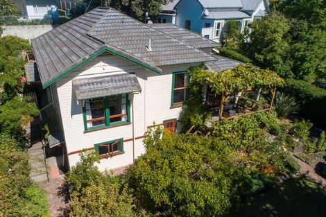 Photo of property in 19 Cameron Road, Bluff Hill, Napier, 4110