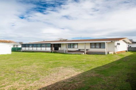 Photo of property in 21 Haldane Street, Elgin, Gisborne, 4010