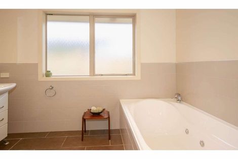 Photo of property in 22 Ranui Avenue, Kerikeri, 0230