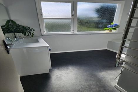 Photo of property in 56 Croydon Street, Karori, Wellington, 6012