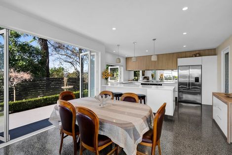 Photo of property in 321b Mangorei Road, Merrilands, New Plymouth, 4312