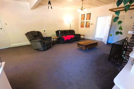 Photo of property in 1915 State Highway 2, Waipukurau, 4275