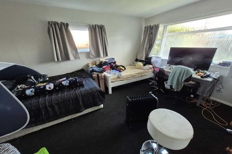 Photo of property in 72 Main North Road, Papanui, Christchurch, 8052
