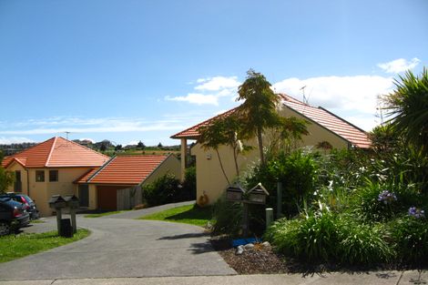 Photo of property in 8 Parkwood Crescent, Gulf Harbour, Whangaparaoa, 0930