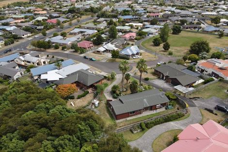 Photo of property in 10 Pointon Glade, Grandview Heights, Hamilton, 3200