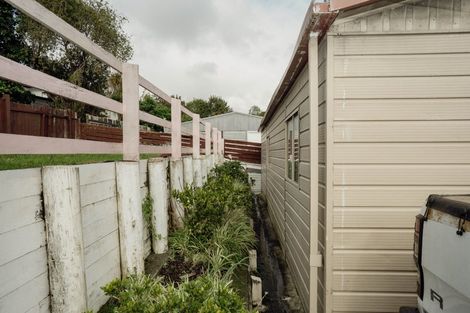 Photo of property in 14 Kellett Road, Ranui, Auckland, 0612