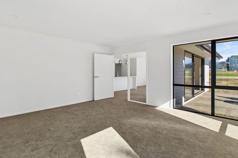 Photo of property in 16 Hillary Street, Waimate, 7924