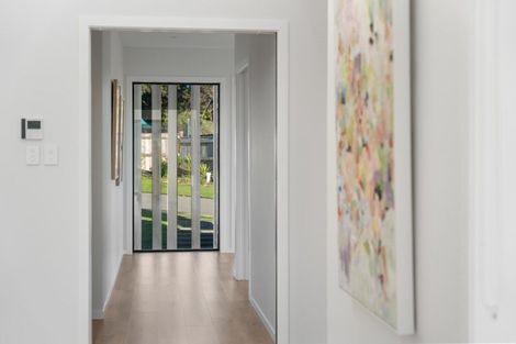 Photo of property in 1 Stetson Rise, Waikanae, 5391