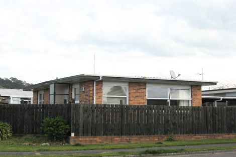Photo of property in 2 Trent Place, Fenton Park, Rotorua, 3010