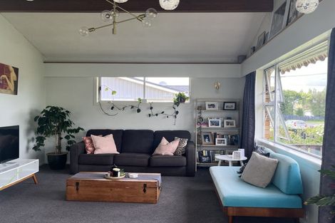 Photo of property in 1/2 Herbert Road, Queenwood, Hamilton, 3210