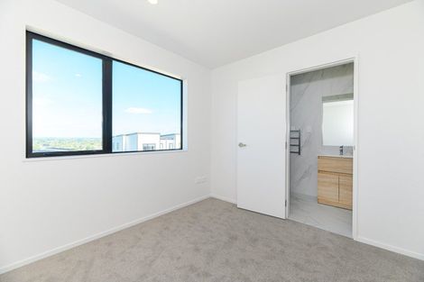 Photo of property in 7 Heketara Place, Papakura, 2110