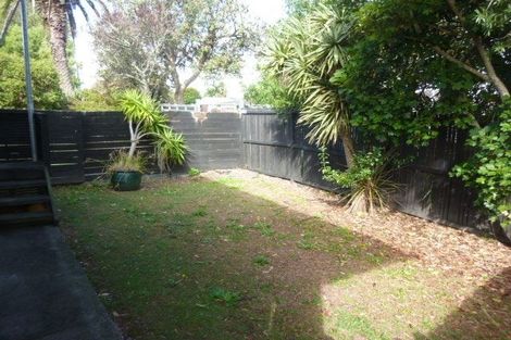 Photo of property in 1/62 Abbotts Way, Remuera, Auckland, 1050