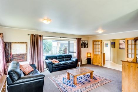 Photo of property in 45 Whiting Crescent, Greenmeadows, Napier, 4112