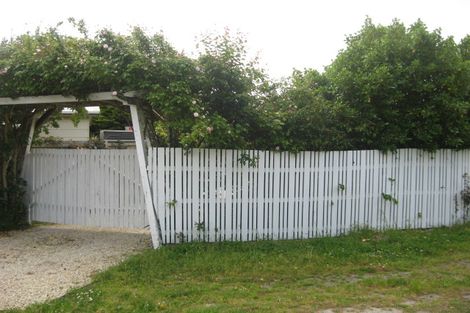 Photo of property in 40 Penfold Square, Leithfield, 7481