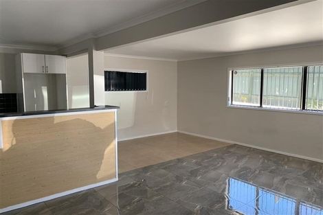 Photo of property in 30 Sidey Avenue, Clover Park, Auckland, 2019